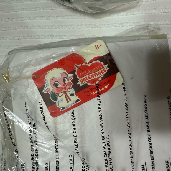 Loungefly Funko Villainous Valentines Crossbody Bag Retro Design 🆕🆕🆕 - Picture 10 of 11